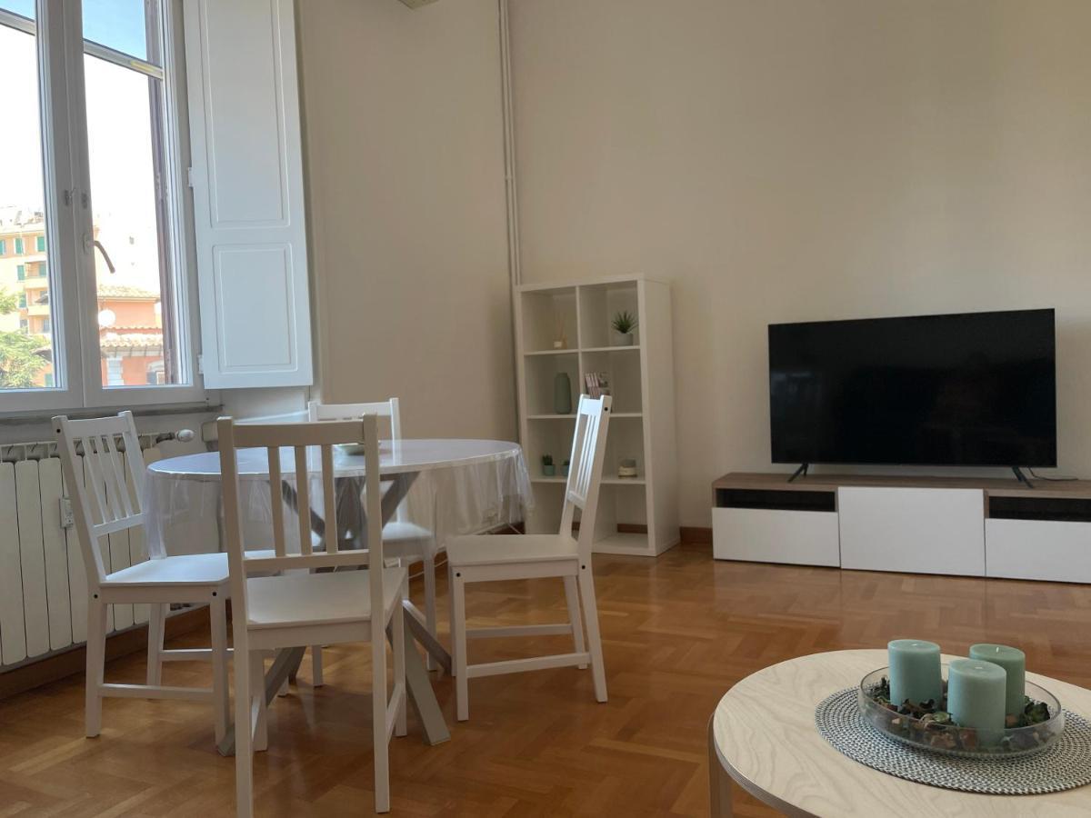 Aquaeductus Apartment Рим Екстер'єр фото