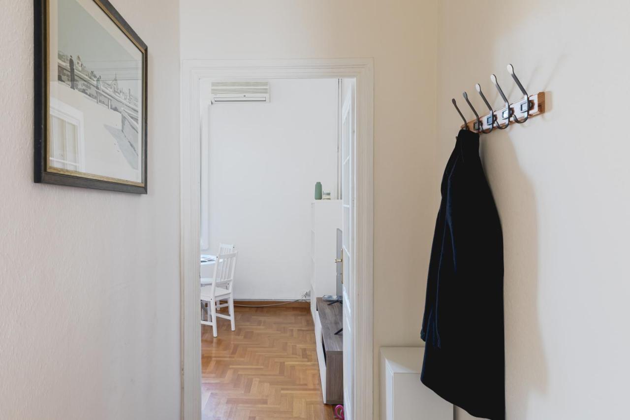 Aquaeductus Apartment Рим Екстер'єр фото